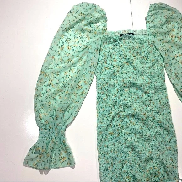 Roll’n Deep Clothing Company BlueishGreen Smocked  Ballon Sleeves Floral Dress L - Picture 4 of 13